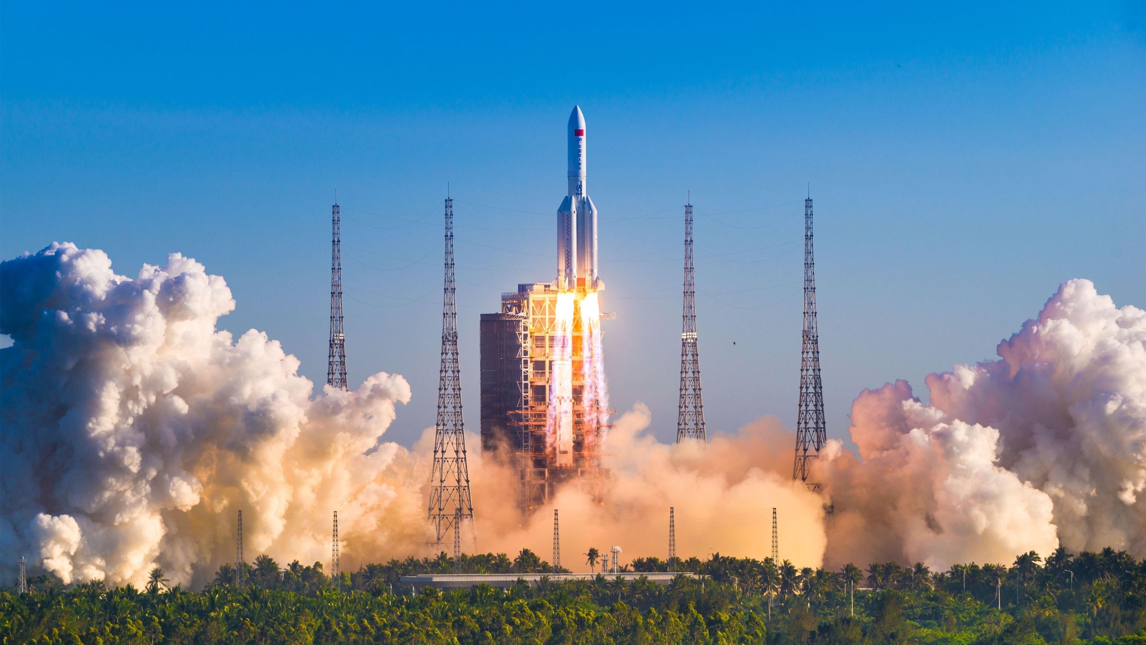 撕裂天空的拉文，一人改写战局，火箭升空击坠雷霆