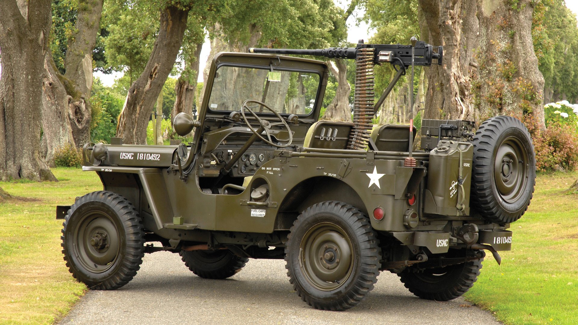 您提供的关键词组合非常独特—它巧妙混合了足球与篮球的元素。这正是一个绝佳的创意切入点,让我们打破常规,写一篇与众不同的文章