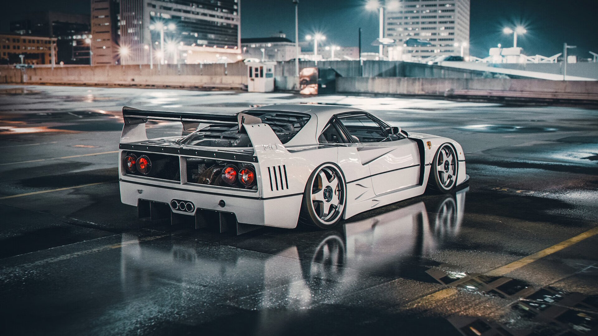 足球之神的两副面孔，爆冷与主宰的协奏